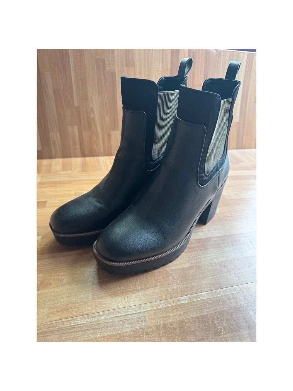 Chinese laundry black chunky booties size 9.5
